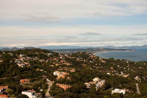 Charming & Peaceful Apartment Begur With Swimming Pool