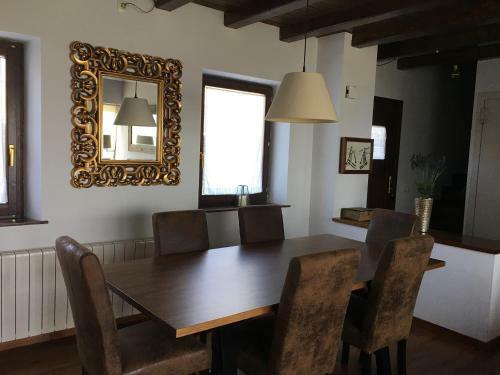 Elegante Casa En La Cerda�a