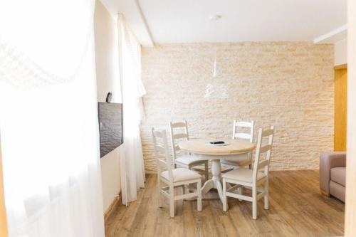 Brand-new Deluxe Apartment In Liep?ja