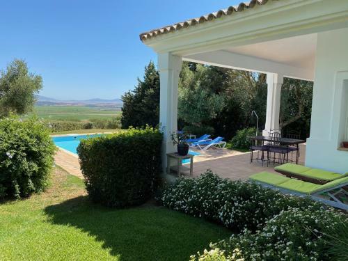 Charming 2 Bedroom Villa On Fairplay Golf Course