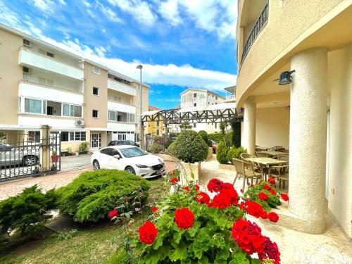 Bed & Breakfast Spa Hotel Mirenza Budva