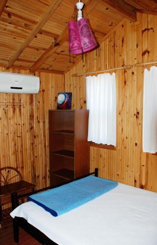 Hostal Olympos Deep Green Bungalows