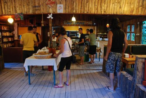 Hostal Olympos Deep Green Bungalows