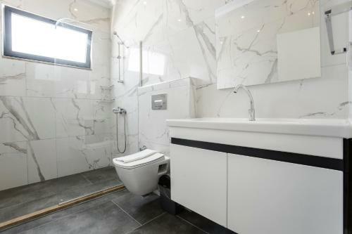 Nur Suites & Hotels