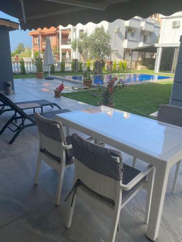 Nur Suites & Hotels