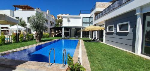 Nur Suites & Hotels