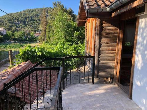 Hostal Olympos Koyevi Pension