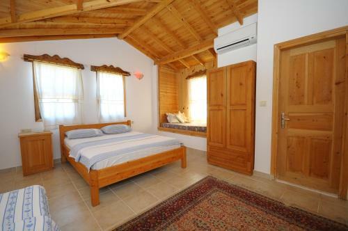 Hostal Olympos Koyevi Pension