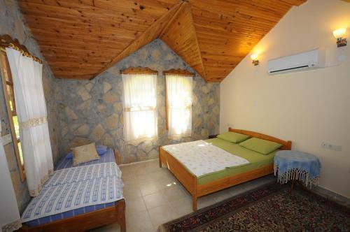 Hostal Olympos Koyevi Pension
