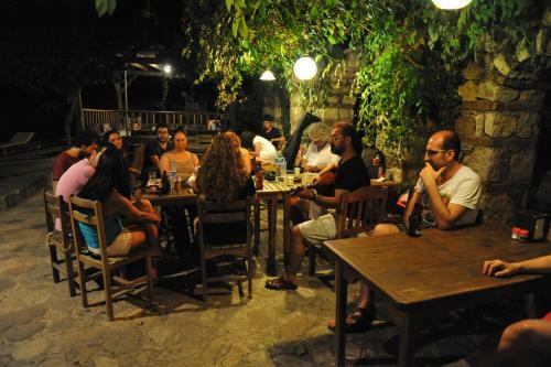 Hostal Olympos Koyevi Pension
