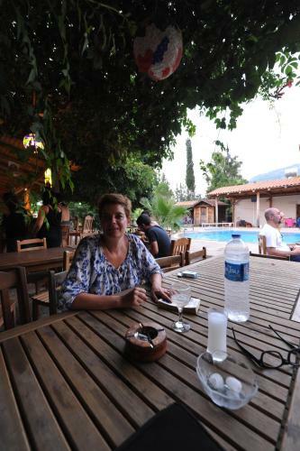 Hostal Olympos Koyevi Pension
