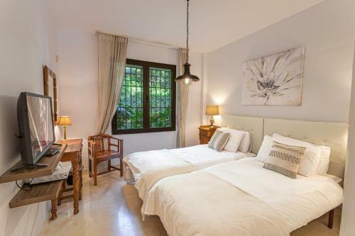 Casa Lisa Los Arqueros Garden Apartment