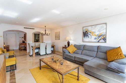 Casa Lisa Los Arqueros Garden Apartment