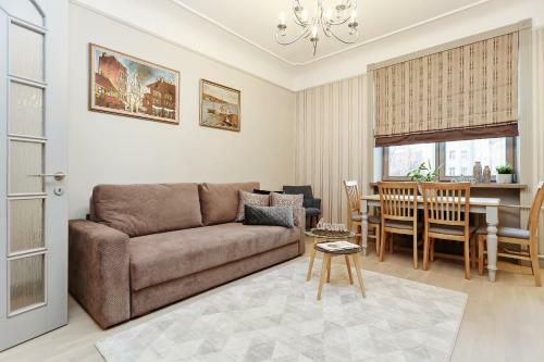 Old Town Kalku Apartment