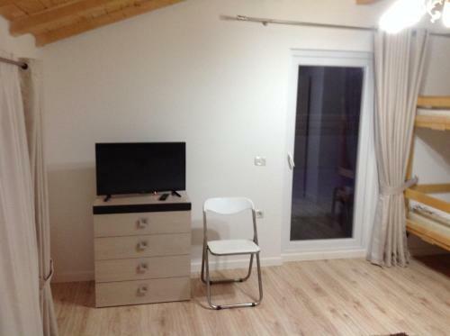 Hostal Pensiunea Alexandra Livia
