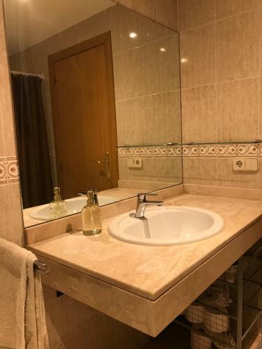 Comodo Y Amplio Apartamento En Berga