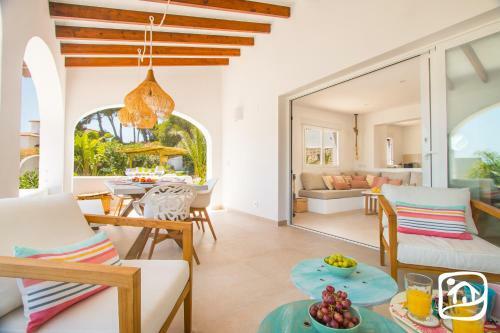 Abahana Villas Pura Vida