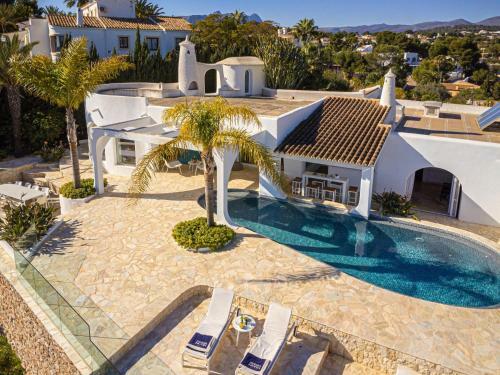 Villa Vertigo- Managed By Almarina