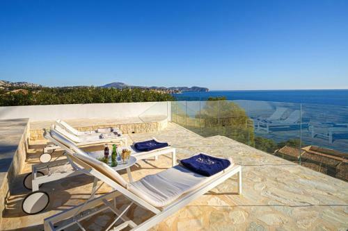 Villa Vertigo- Managed By Almarina
