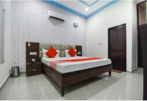 Hotel Chandigarh Inn