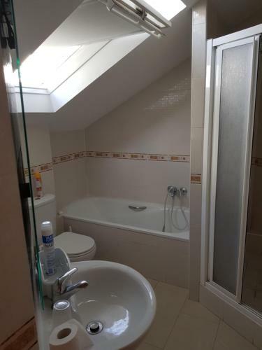 Hostal Benalmadena Costa