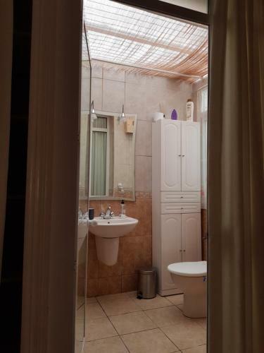Hostal Benalmadena Costa