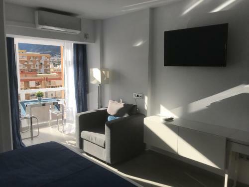 Honeymoon Apartments