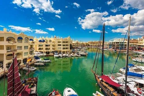 Apartamento Puerto Marina