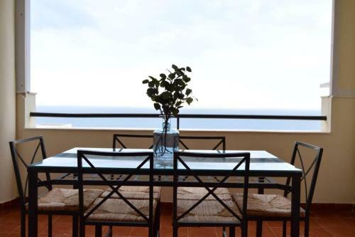 Apartamento Duplex Con Impresionantes Vistas Al Mar
