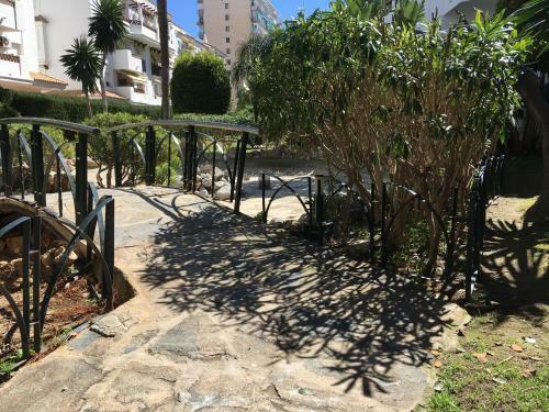 Avda De Las Palmeras Apartment