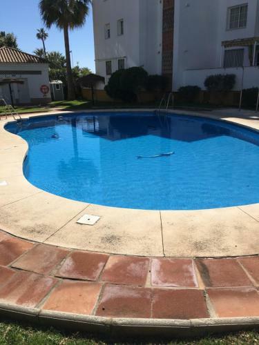 Avda De Las Palmeras Apartment