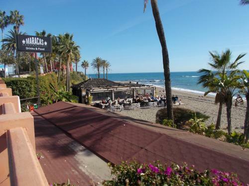 Timon Ii, Luxury 3 Bedroom Beachside Apartment