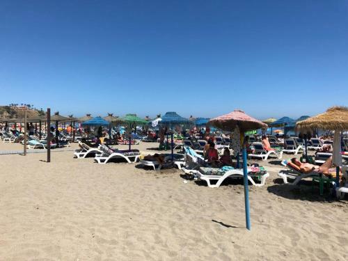 Apartamento �tico-duplex 1� Linea De Playa Con Jacuzzi. 6 Pax