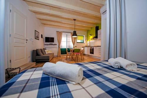 Luxury Two-bedroom Apartment