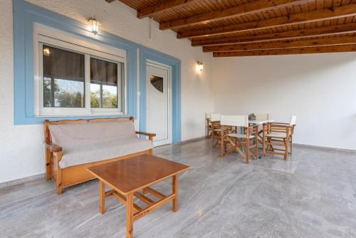 Tassos Apartments