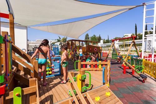 Hotel Karmir Resort & Spa