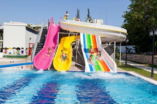 Hotel Karmir Resort & Spa