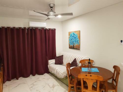 Apartamento Benal Beach 327