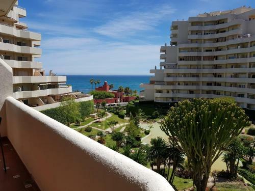 Apartamento Benal Beach 327