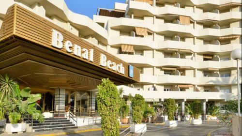 Apartamento Benal Beach 327