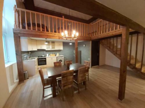Apartment In Mtatsminda