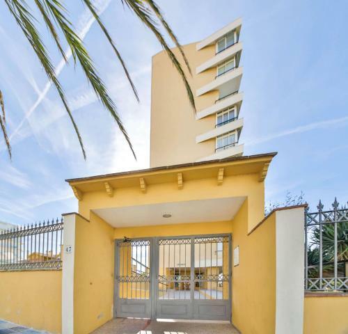 Fantanstico Apartamento Sobre El Mar