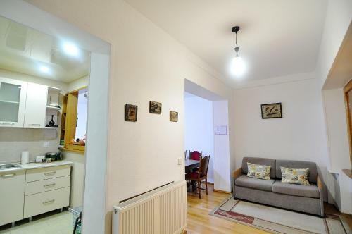 Cozy Apartment On Kostava