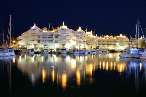 Luxury Apartament In Marina