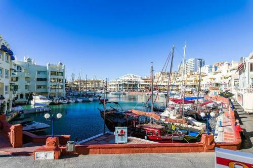 Luxury Apartament In Marina