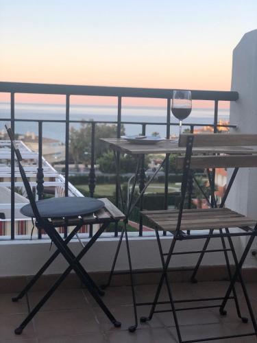 Seaview Apartment With Great Amenities & Facilities