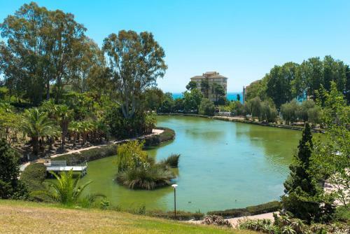 Apartamento Benalmadena Seafront Top Floor Studio