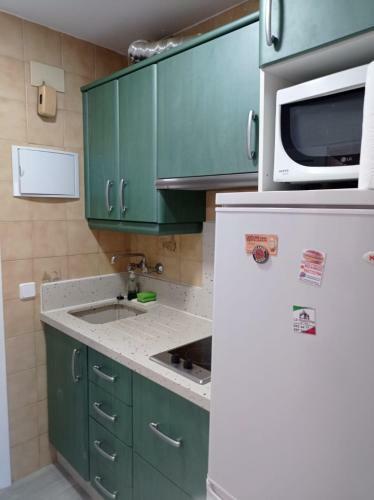 Apartamento Benal Beach Paradise