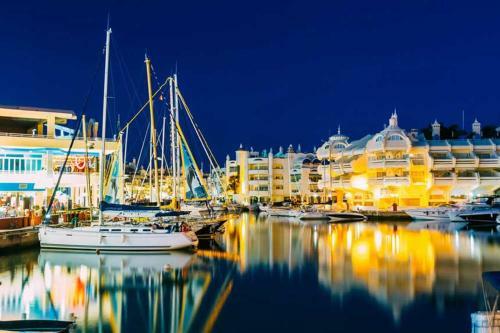 Apartamento Sweet Home In Puerto Marina