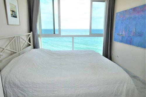 Apartamento La Perla En Playa Semi Privada
